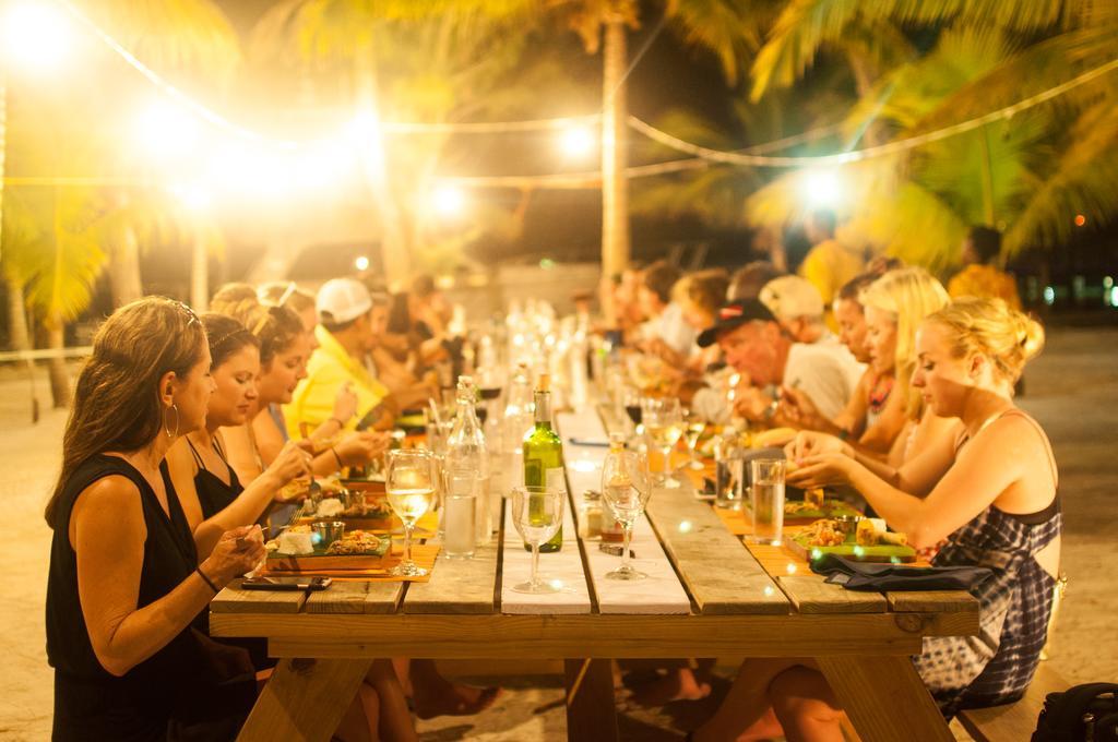 Thatch Caye Resort A Muy'Ono Resort Hopkins Dış mekan fotoğraf