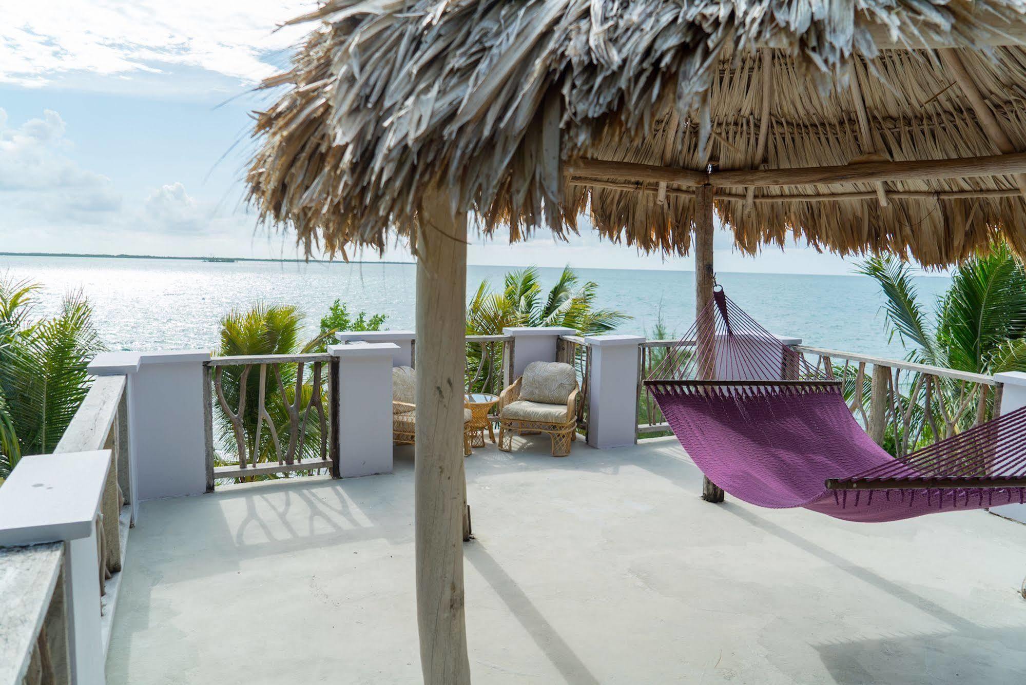 Thatch Caye Resort A Muy'Ono Resort Hopkins Dış mekan fotoğraf